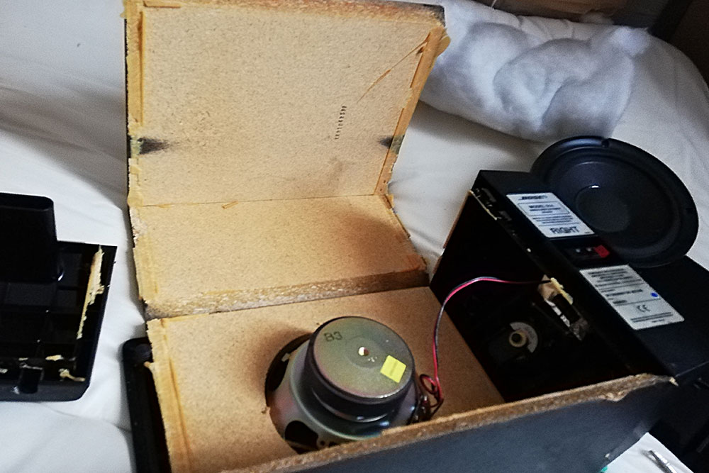 追悼】20年使ったBOSE214というスピーカーを分解してみた