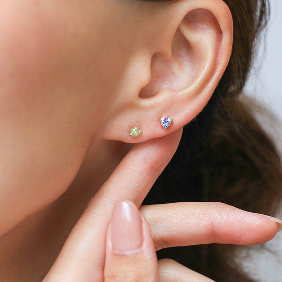 ビズー公式】ミントグリーンガーネットK18(18金) PT ピアス(片耳