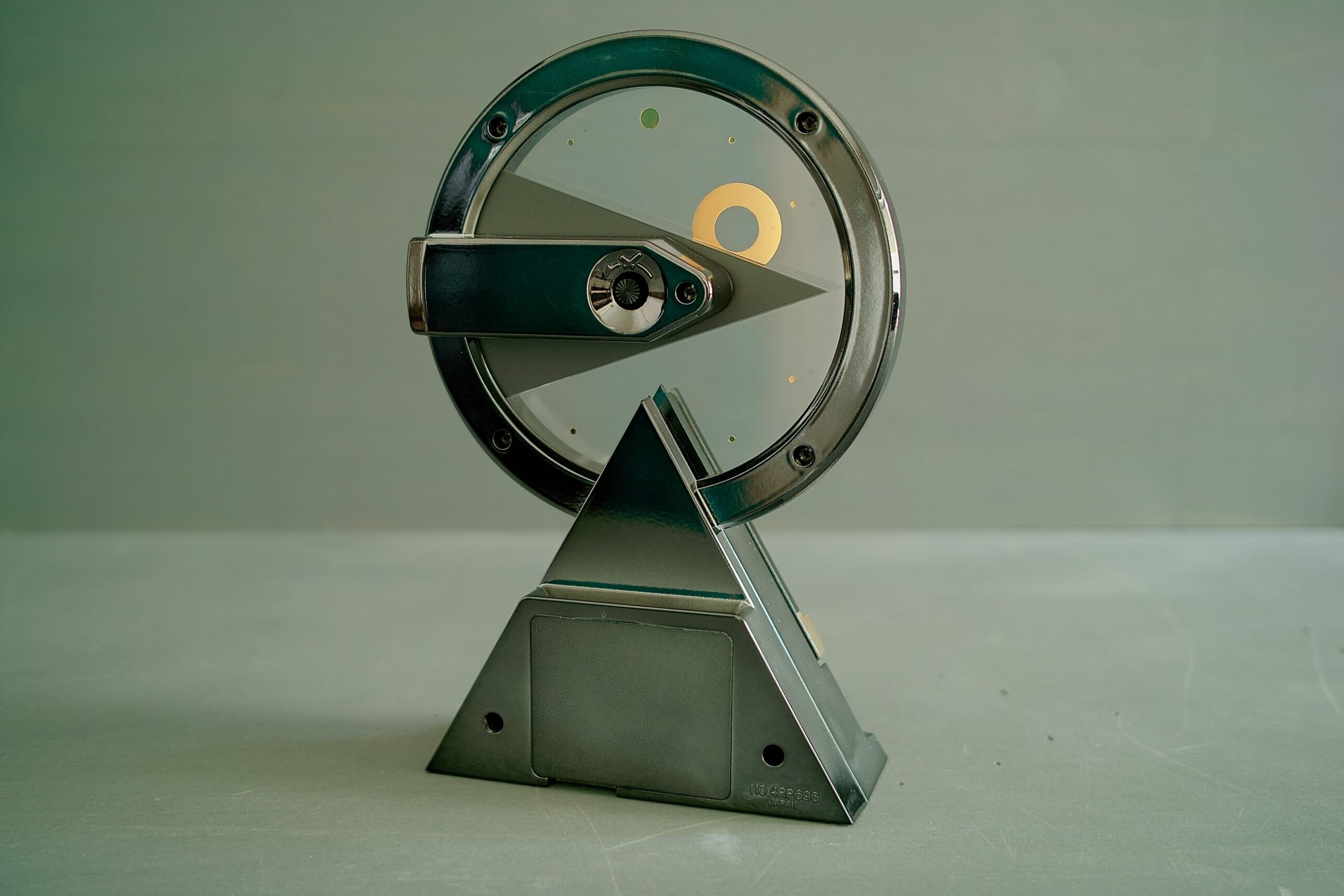 No.8379「CITIZEN 置き時計：ポストモダン」SOLD | ボルトナットマーケット