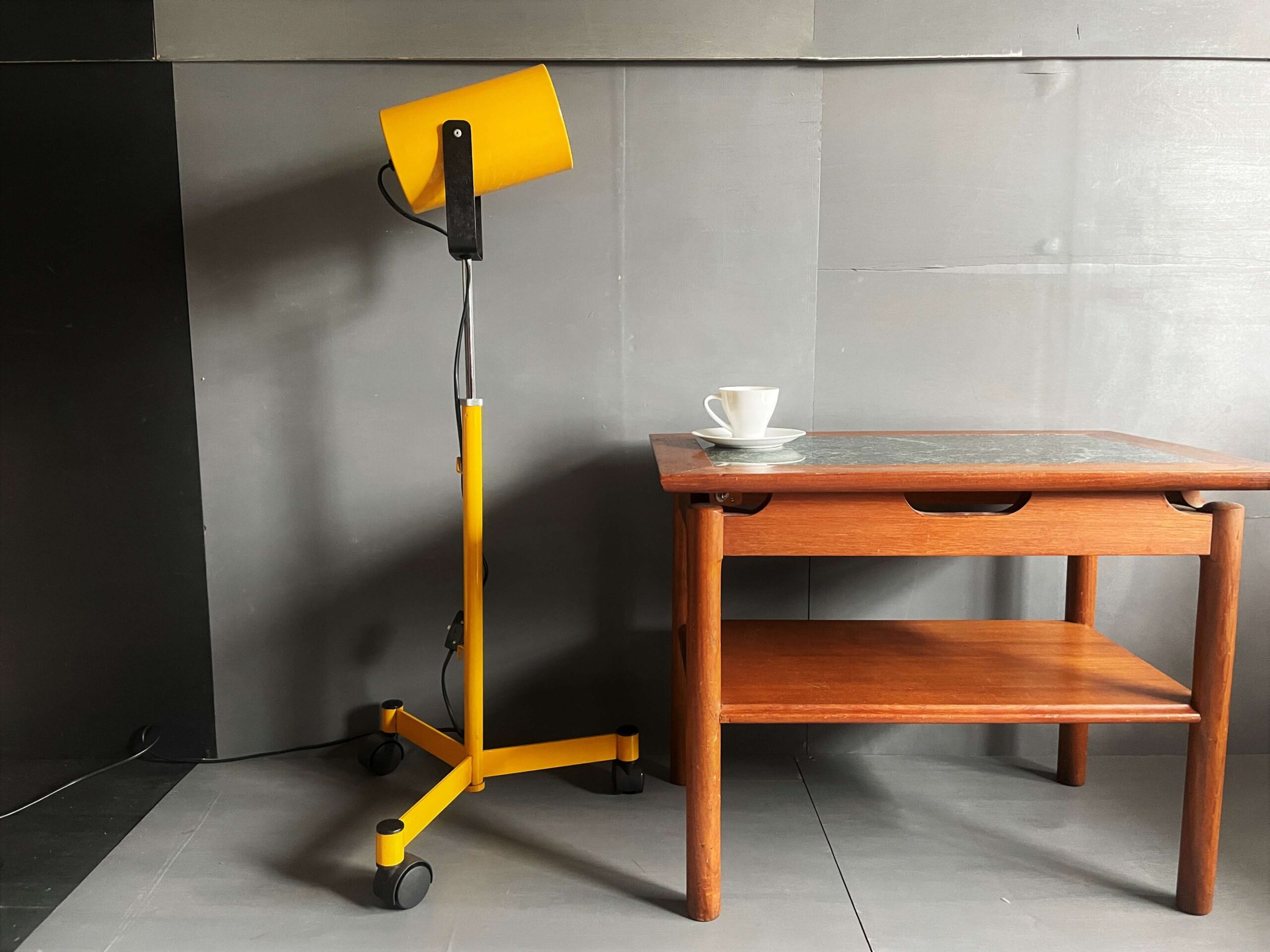 No.9321「フロアランプ〈studio spot〉：innovator / スウェーデン