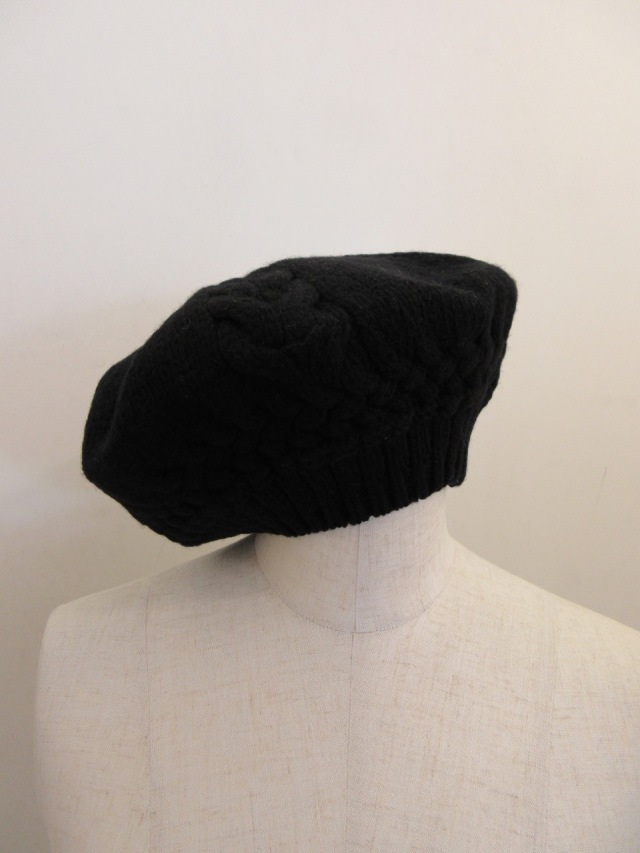 Y's YOHJI YAMAMOTO (ワイズ ヨウジヤマモト) ラムウールニットベレー帽: