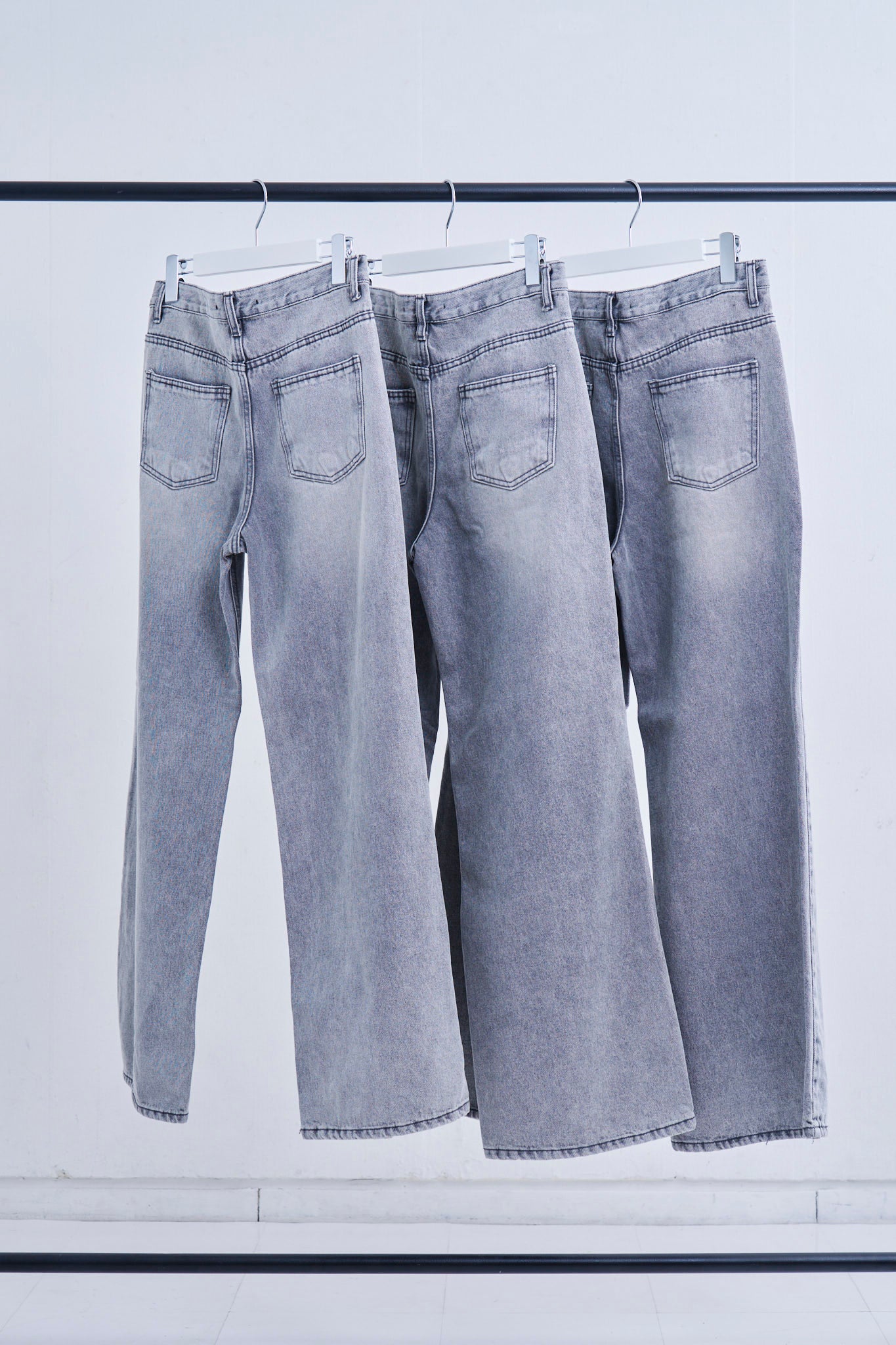 ウォッシュグレーデニムパンツ – DALI GOAT