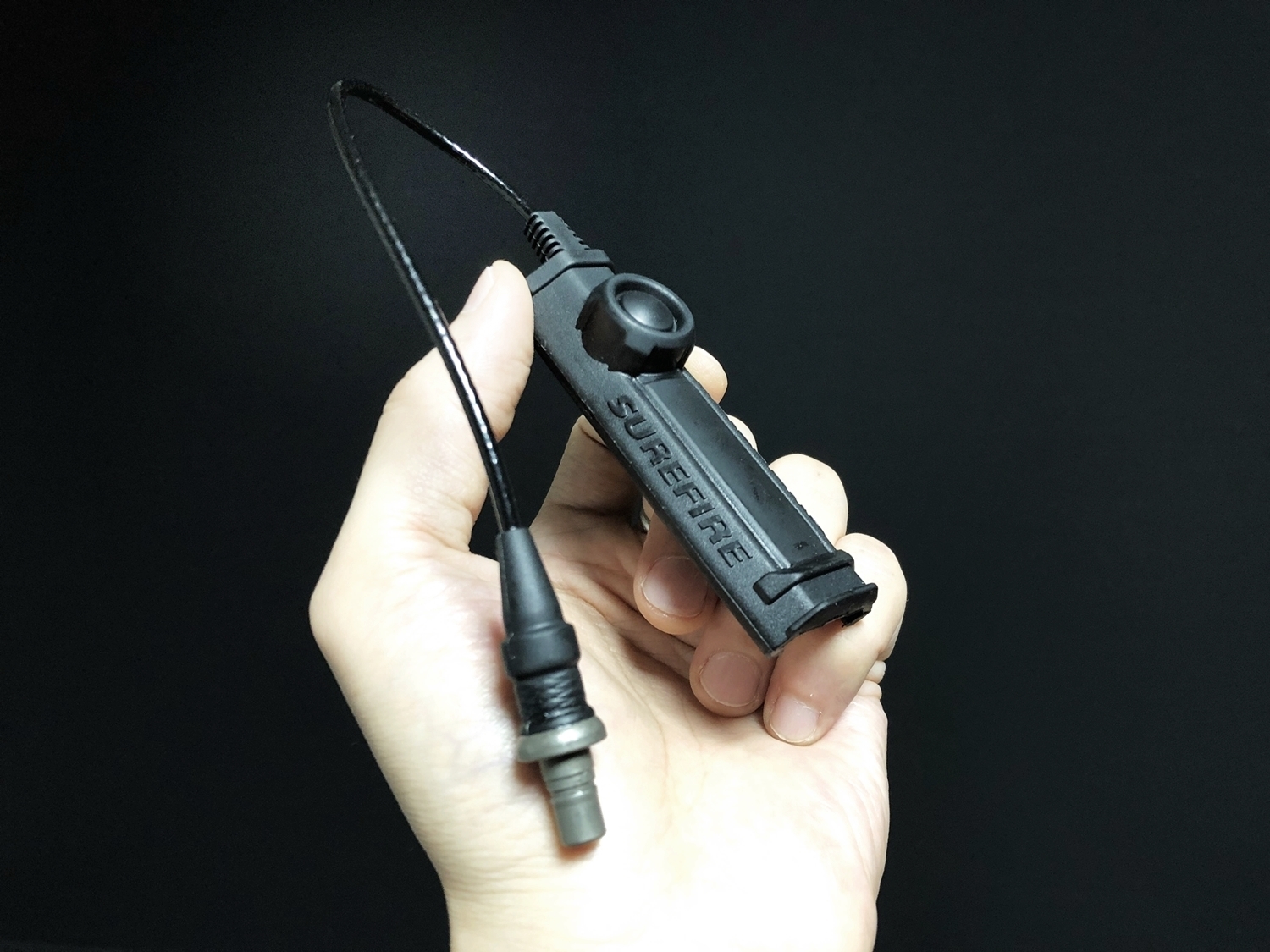 実物 SUREFIRE SR07 REMOTE DUAL SWITCH for WEAPON LIGHTS UPDATE