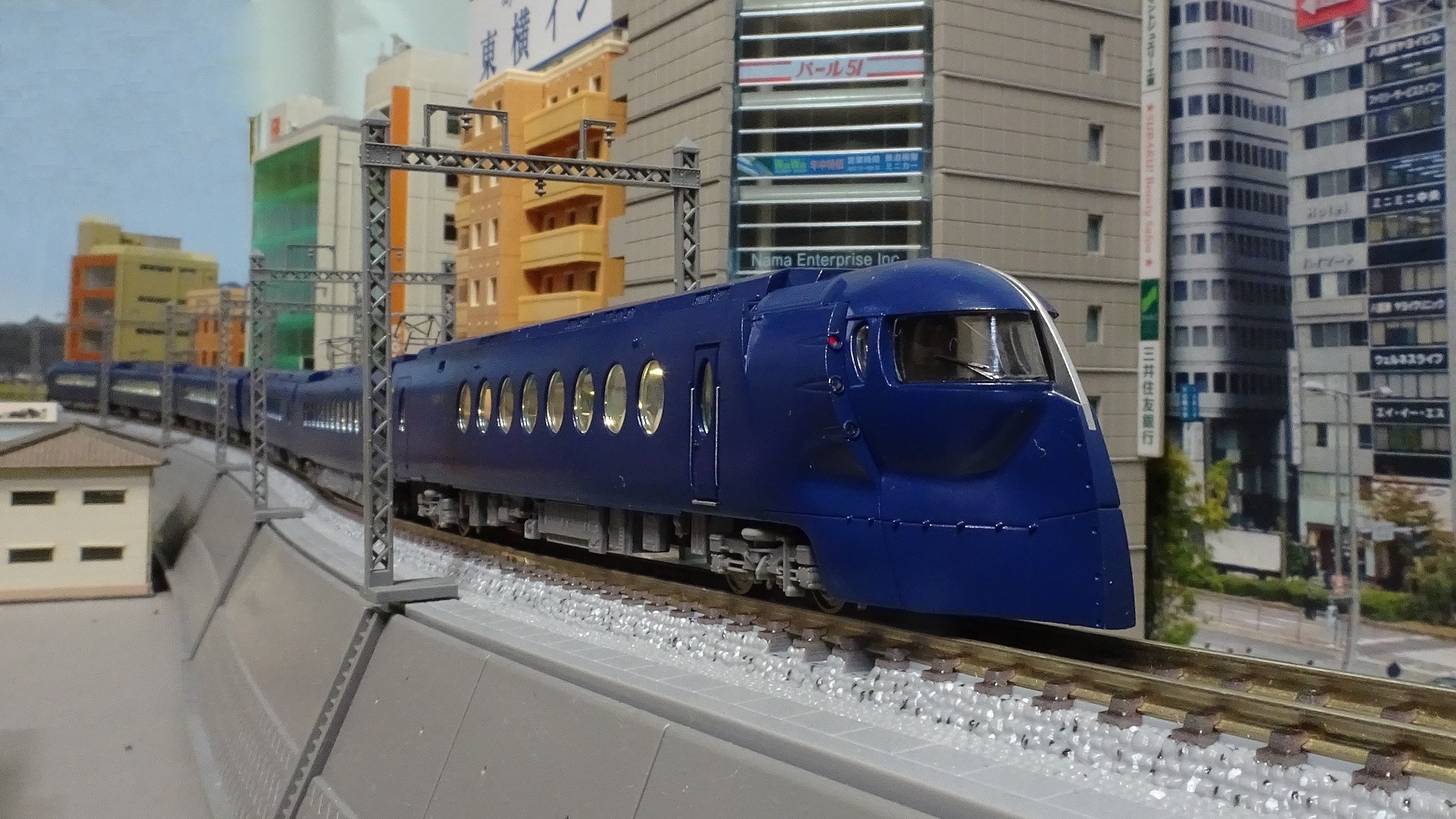 140F】南海50000系「ラピート」ーえらく久しぶりの登場！ - ビスタ模型