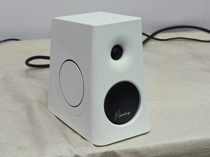 水月雨、自身初となるデスクトップ向けのアクティブスピーカー『MM3A
