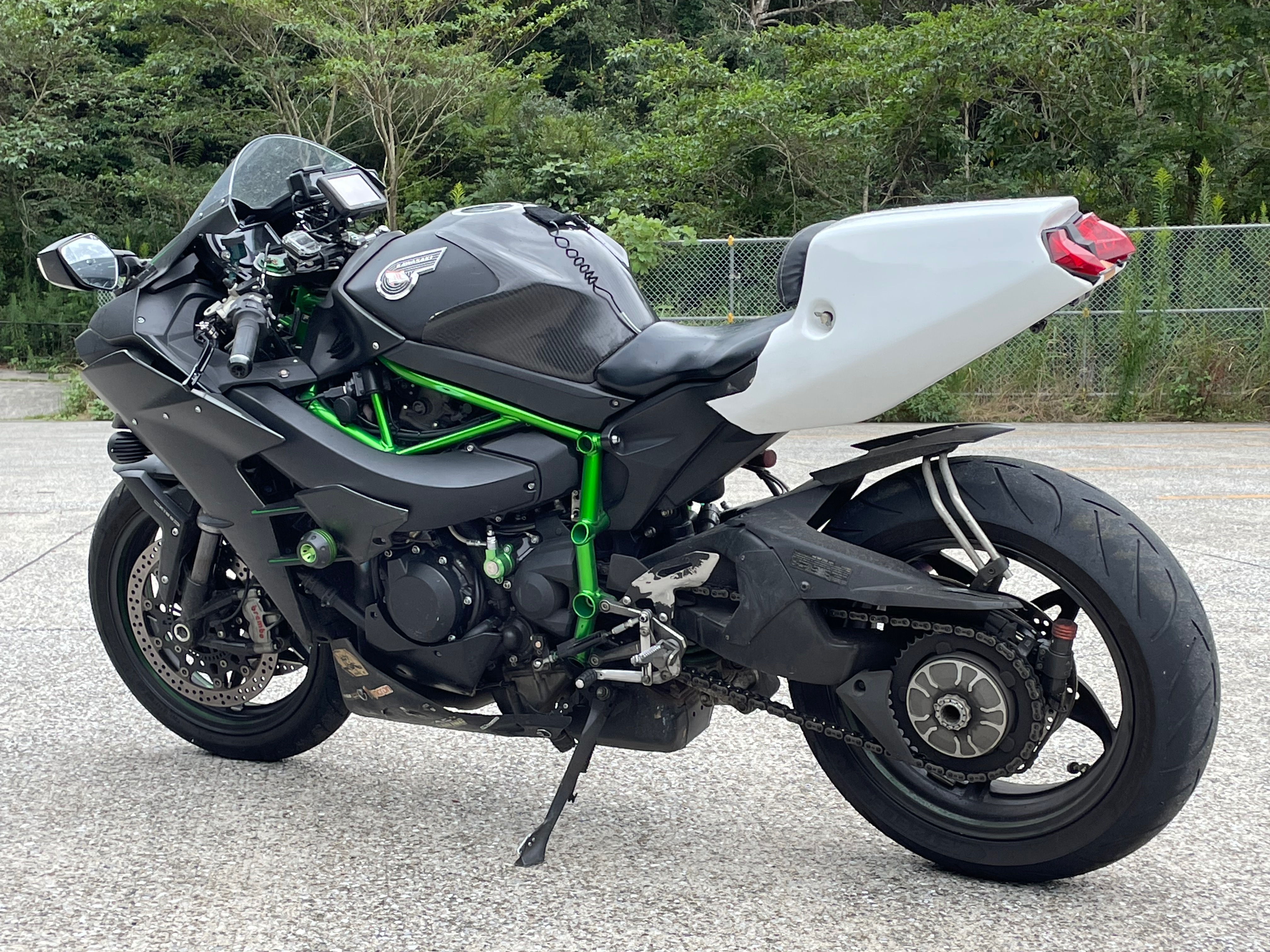 Ninja H2 変態プロジェクト その9 バグ出し散走 - Life on Wheeeeeles