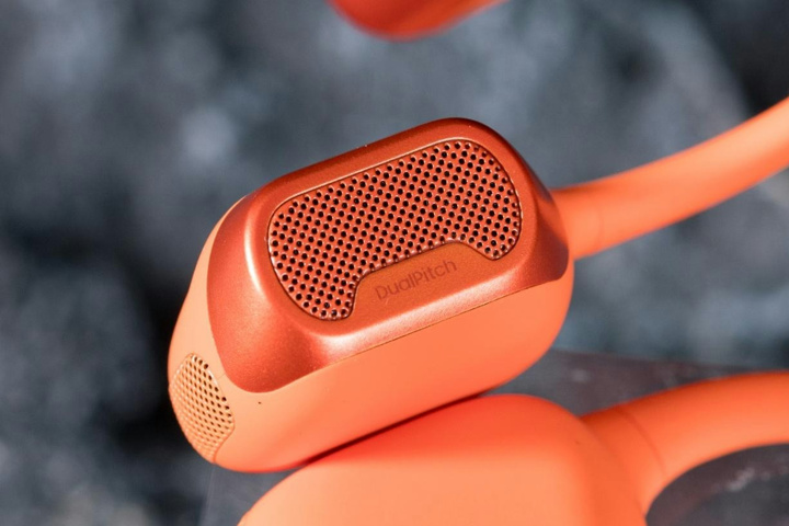 Shokz、骨伝導と空気伝導のデュアルユニットを搭載したフラッグシップ