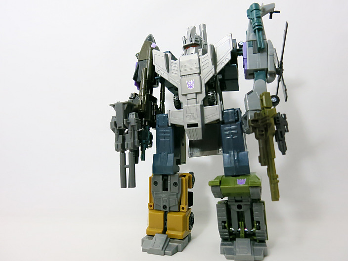 TFアンコール復刻版 16 コンバットロン/合体兵士 ブルーティカス