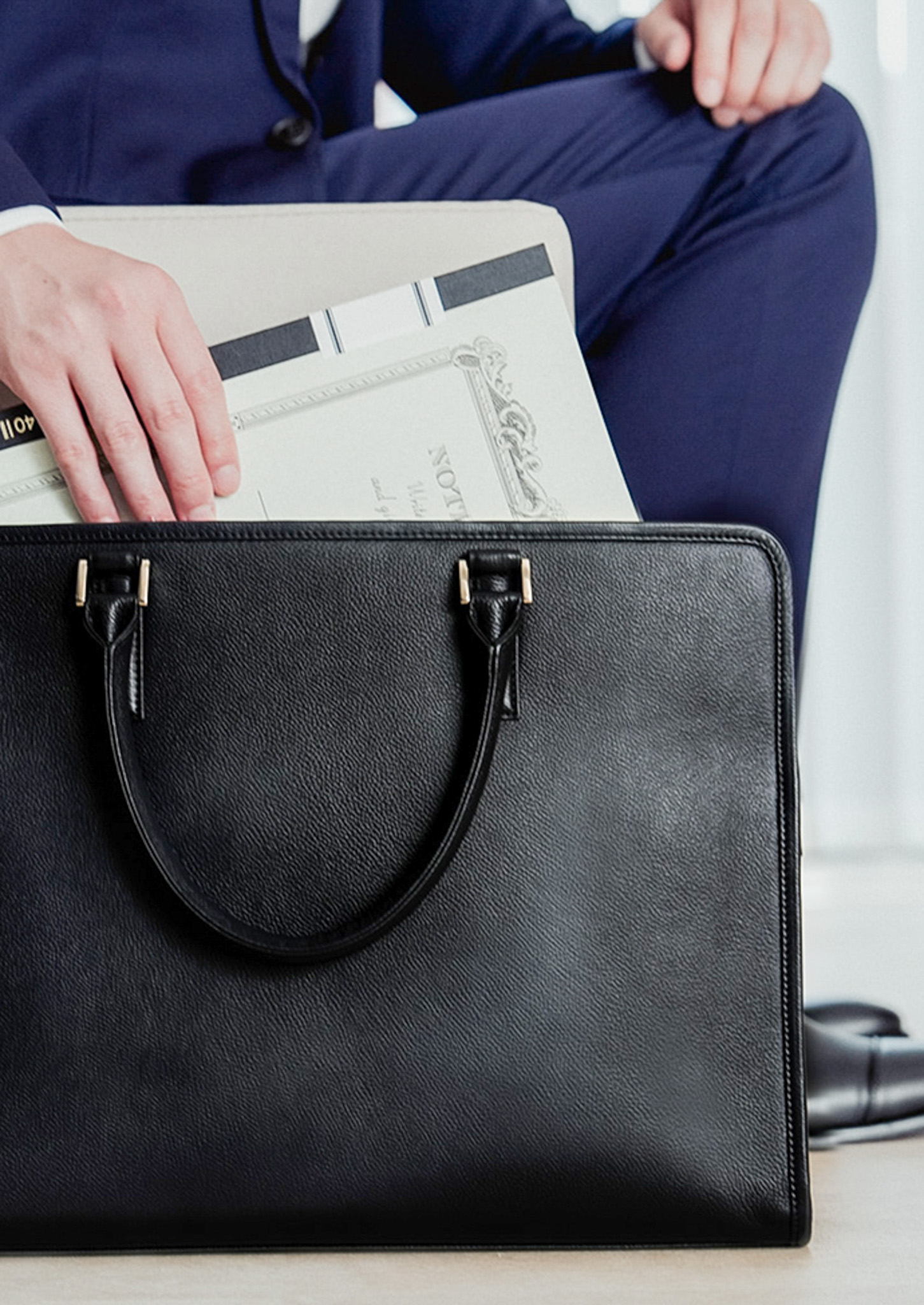 ビジネスバッグ｜LIB