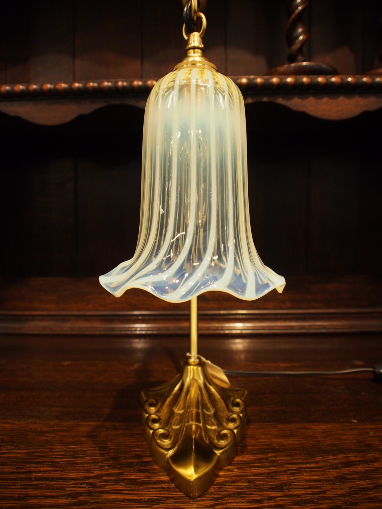 ウランガラス スタンドランプ / 16059909023 | 英国アンティーク家具