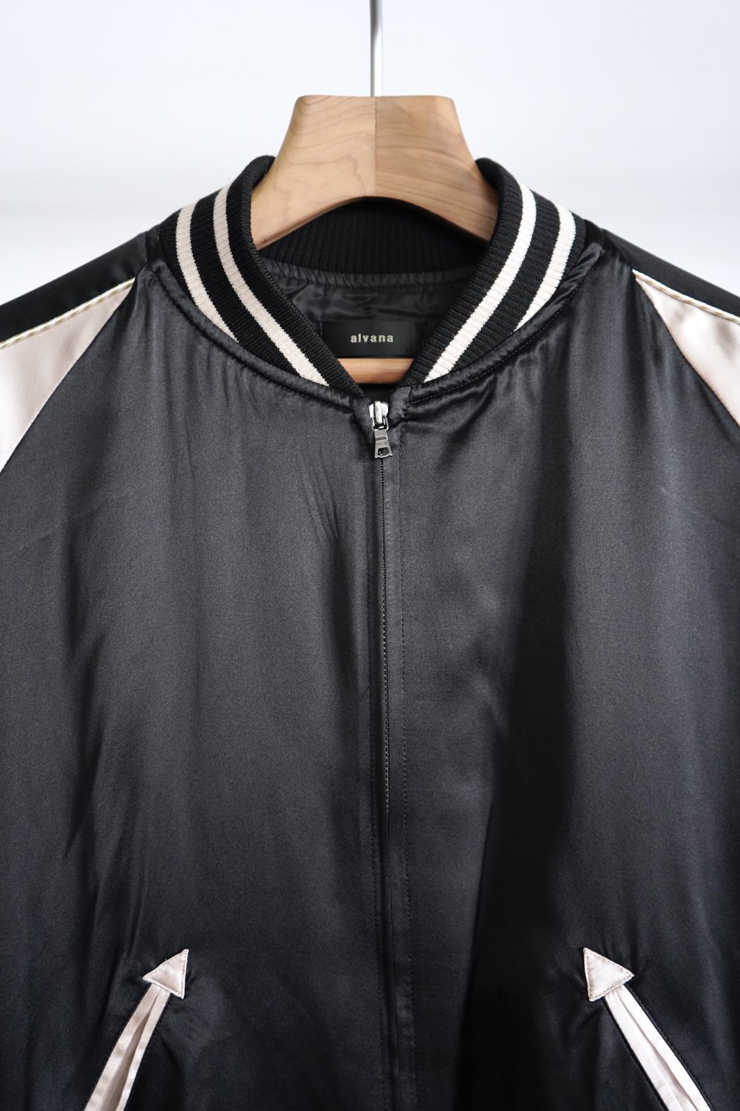 alvana」(アルヴァナ)Silk 60s Jumper