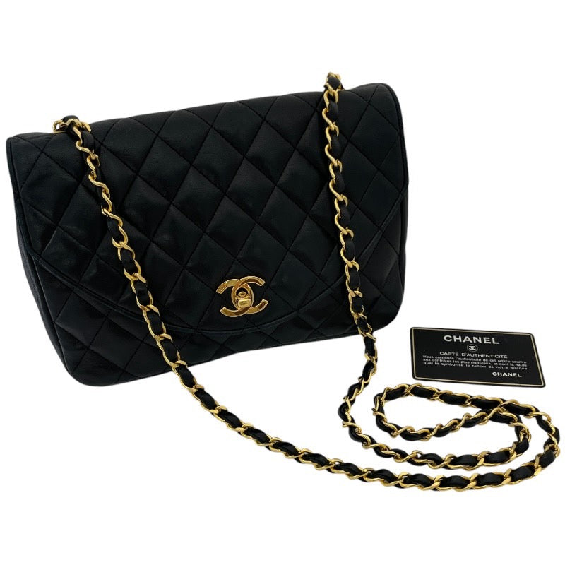 CHANEL】シャネル マトラッセ22 ショルダーバッグ ラムスキン