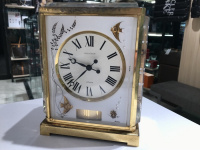 ジャガールクルト｜Jaeger-Lecoultre アトモス マリーナの置時計入荷