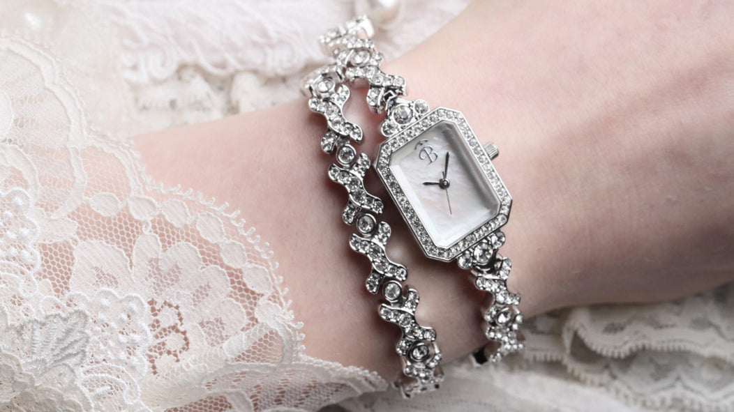 現行品✨稼働✨ブリラミコ GRACE DOUBLE スワロ 腕時計 クォーツ