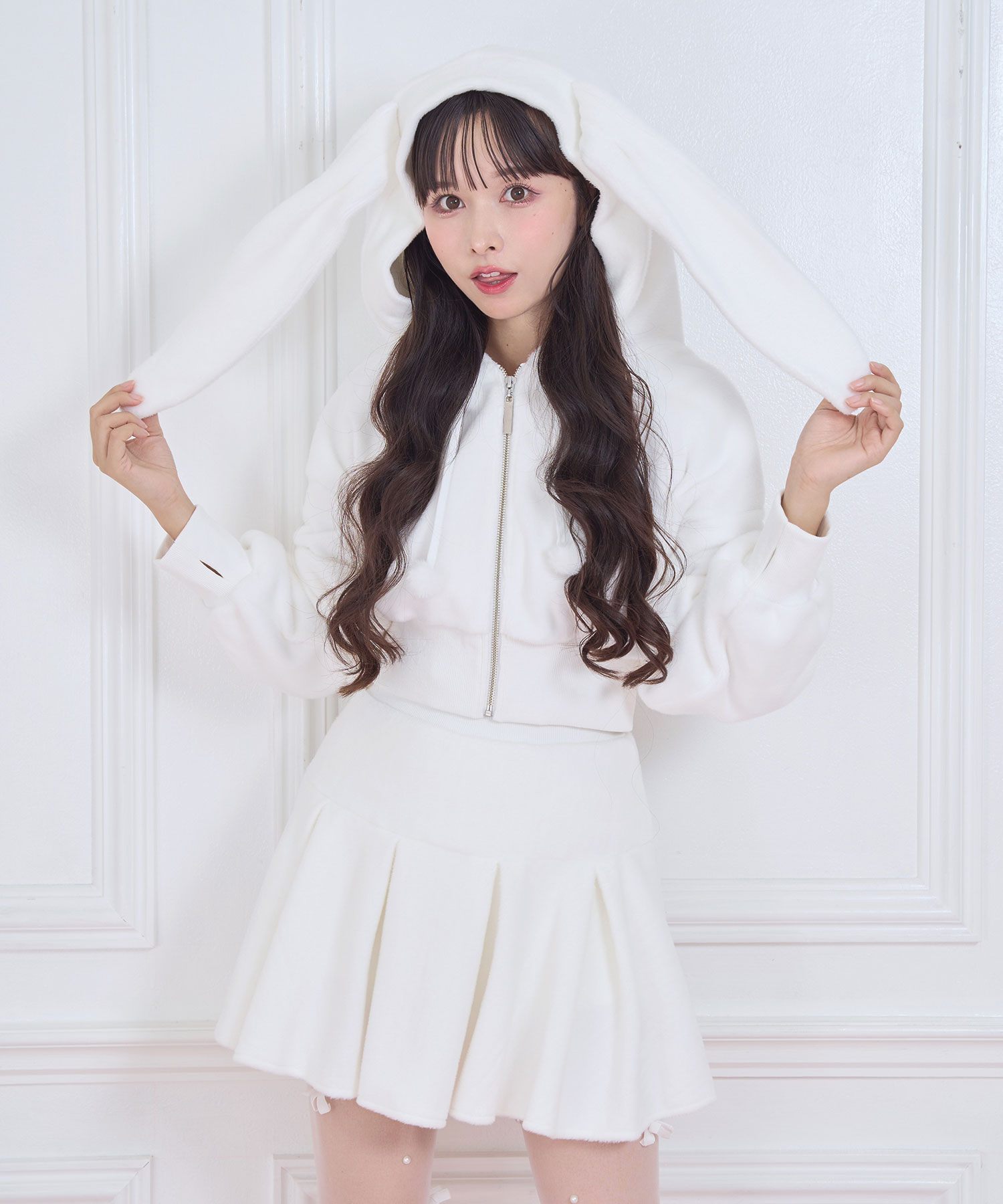 うさみみパーカーシャギーセットアップ – BUNNY APARTMENT