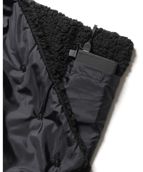 F.C.Real Bristol（エフシーレアルブリストル）の「ELECTRIC TEAM