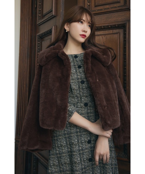 Her lip to（ハーリップトゥー）の「Winter Love Faux Fur Coat