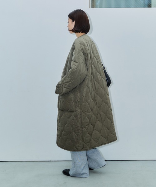 セール】ノーカラーキルティングロングコート（ダウンジャケット