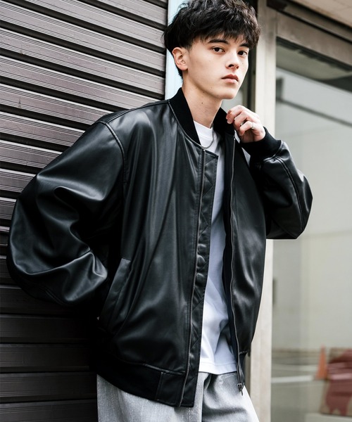 Rocky Monroe（ロッキーモンロー）の「オーバーサイズPUレザーMA-1