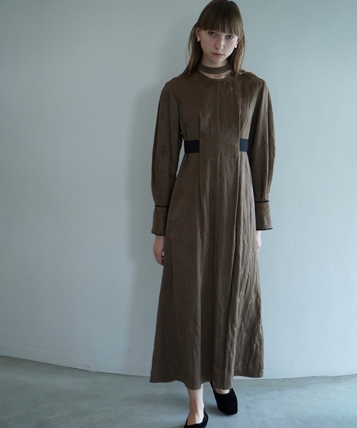 CLANE（クラネ）の「VINTAGE FLOWER SATIN ONEPIECE（ワンピース