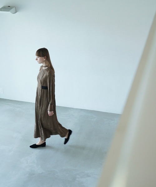 CLANE（クラネ）の「VINTAGE FLOWER SATIN ONEPIECE（ワンピース