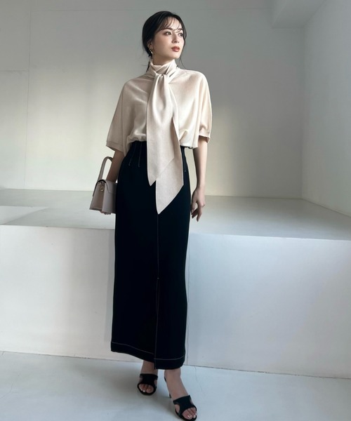 anuans（アニュアンス）の「シアーニットボウタイトップス（シャツ