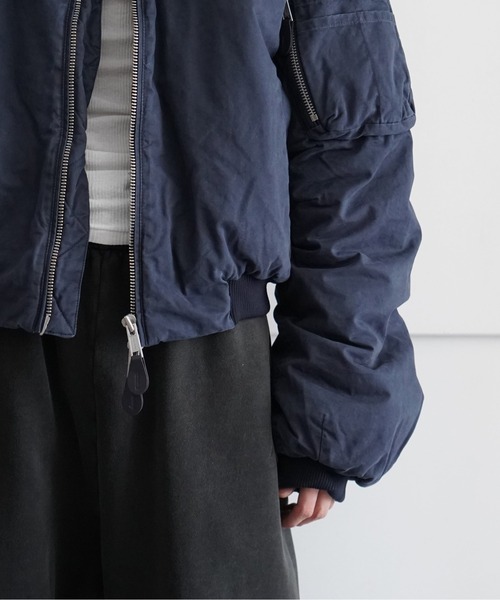 entire studios（エンタイアスタジオ）の「ENTIRE STUDIOS A-4 BOMBER