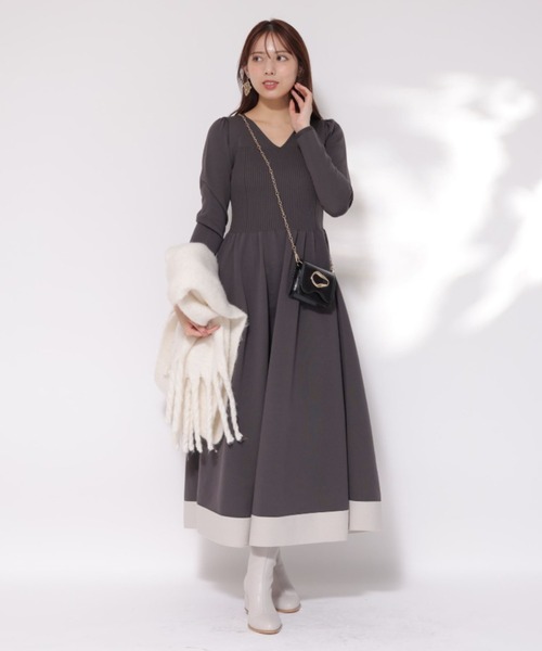 Mystrada（マイストラーダ）の「Vネックホールワンピース（ワンピース