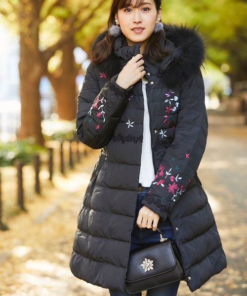 tocco closet（トッコ クローゼット）の「3WAYファー付きウエスト