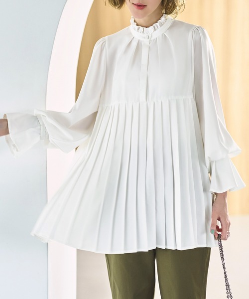 プリーツプルオーバーブラウス ｜ 半袖 ハイネック トップス 体型