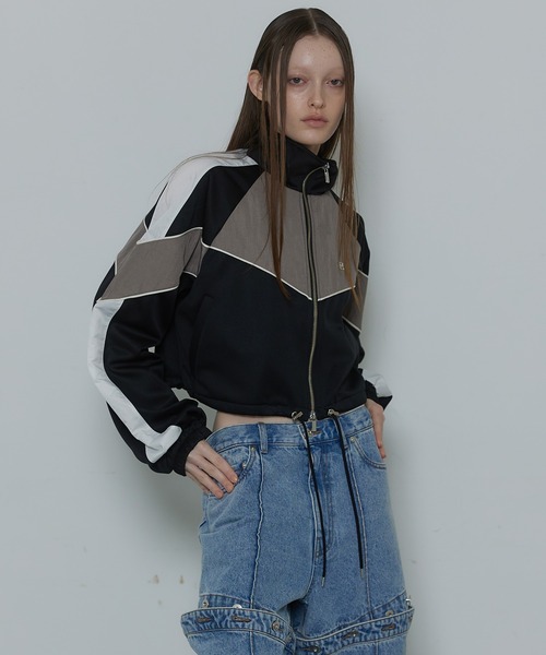 MAISON SPECIAL（メゾンスペシャル）の「Cropped Track Jacket