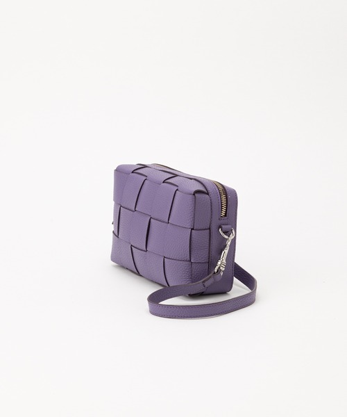 IACUCCI（イアクッチ）の「ベルタ XS CERVO（ショルダーバッグ）」 - WEAR