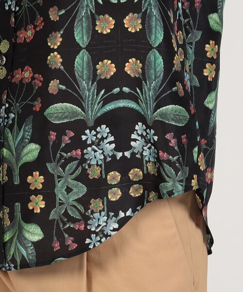 caban（キャバン）の「□CABaN シルク パレルモフラワープリント