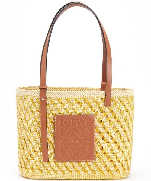 LOEWE（ロエベ）の「スクエア バスケットバッグ スモール (蜂の巣編み