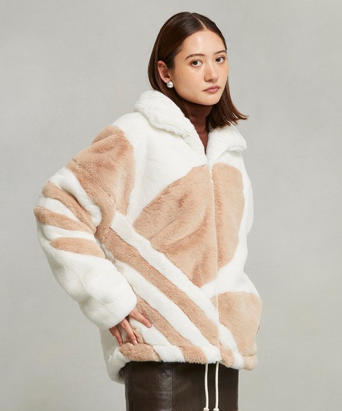 adidas（アディダス）の「ファートラックジャケット / アディダス