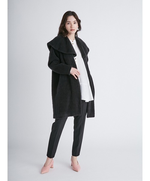 CELFORD（セルフォード）の「ケープ付きフェイクファーコート（その他