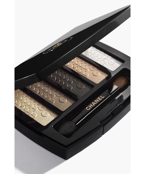 CHANEL（シャネル）の「ルミエール グラフィック アイシャドウ