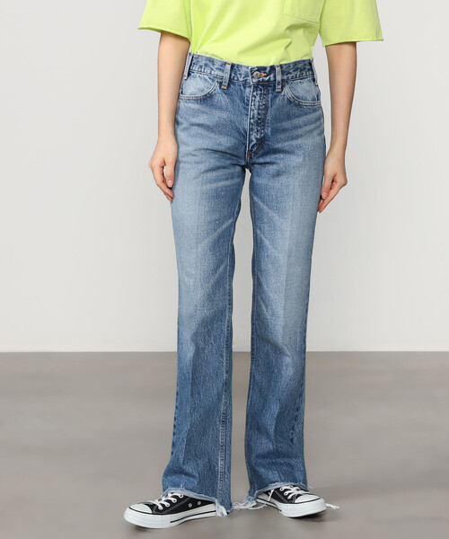 INSCRIRE（アンスクリア）の「INSCRIRE | フレアデニム WOMEN（デニム