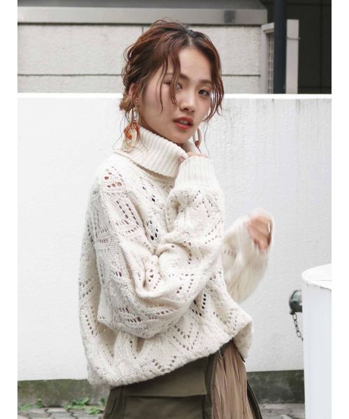 Ungrid（アングリッド）の「透かし編みタートルニット（ニット