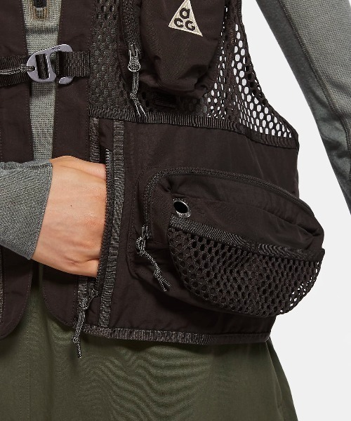 NIKE（ナイキ）の「NIKE ACG BUTTLES VEST DN3920-220（ベスト）」 - WEAR