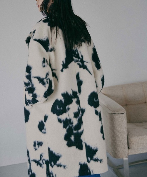 Ameri（アメリ）の「UND SHADOW FLOWER WOOL COAT（チェスターコート
