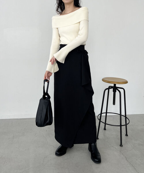 CAPRICIEUX LE'MAGE（カプリシューレマージュ）の「オフショル風