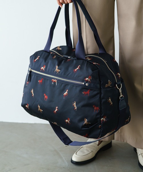 russet（ラシット）の「キャリーバッグに乗せられるトラベルボストン