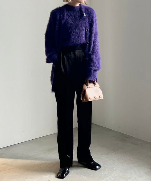 Ameri（アメリ）の「FEATHER OVER CARDIGAN WITH VEST（ニット