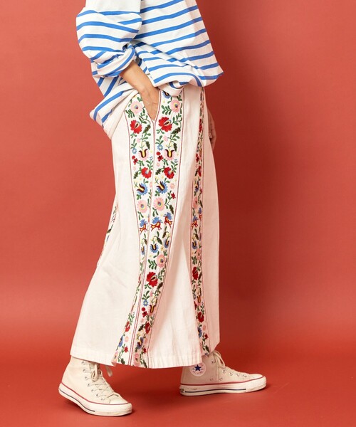 Freada（フリーダ）の「Freada/フリーダ インドフラワー刺繍切り替え