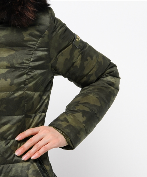 TATRAS（タトラス）の「TATRASカモフラージュ柄ダウンコート CARINA