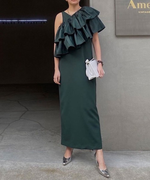 Ameri（アメリ）の「LUSTER TIERED LAYERED DRESS（ドレス）」 - WEAR