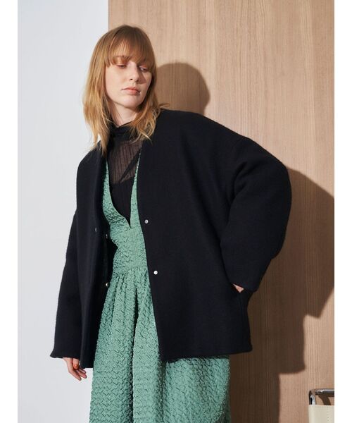 フォルムショートウールコート（ノーカラーコート）｜ELENDEEK（エレン