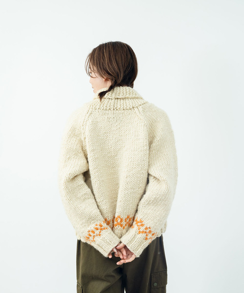 PAR ICI（パーリッシィ）の「ネパール手編み シャチインターシャ