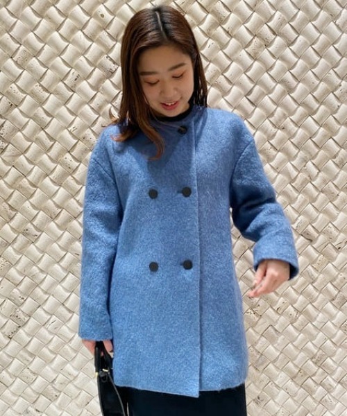 allureville（アルアバイル）の「モヘヤループシャギーノーカラー